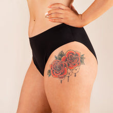 Charger l'image dans la galerie, Culotte menstruelle sans coutures noir profil