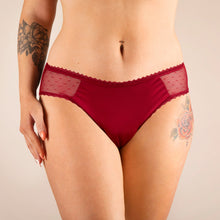Charger l'image dans la galerie, culotte menstruelle manon rouge face