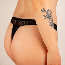 Charger l'image dans la galerie, tanga menstruel marine noir dos
