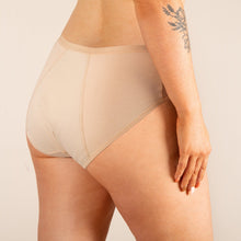 Charger l&#39;image dans la galerie, culotte menstruelle elena beige dos
