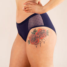 Charger l&#39;image dans la galerie, culotte menstruelle bleu navy profil
